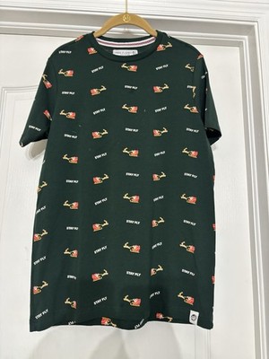 FREE PLANET unisex Santa And Reindeer Christmas T-shirt Size Extra Small