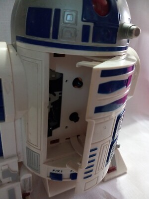 Vintage Star Wars Electronic R2 D2 Cassette Player 1997. Used