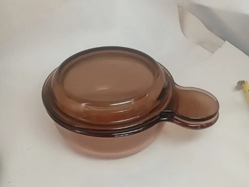 Vintage Pyrex Vision Ware Cranberry Grab It & Go Dish V-150-B & Lid P-150-C A36