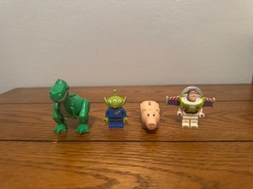 LEGO Toy Story 3 - Pizza Planet Truck Rescue (7598) - 100% Retired and Rare