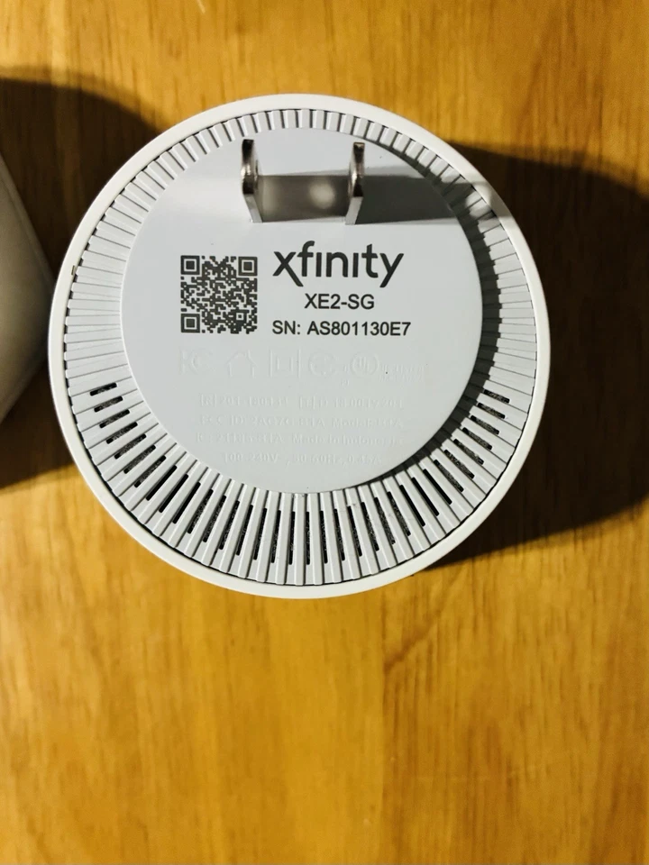 康卡斯特 Xfinity XFI WIFI Pod 扩展器重复助推器 MESH 第 2 代 XE2-SG 二手 — 第 4/4 张图片