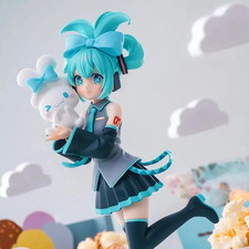 17CM Anime Hatsune Miku X Cinnamoroll Figure Anime Peripheral Collectible Models