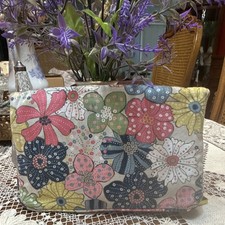 Thirty-One Fold-Over Travel Organizer Cosmetic Makeup Bag Free Spirit Floral