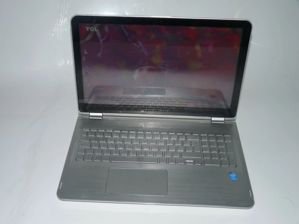 HP ENVY X360 2 in 1 laptop, 8GB RAM 15.6"  256GB SSD, Win 10 MS Office 2019 Pro - Image 2 of 4