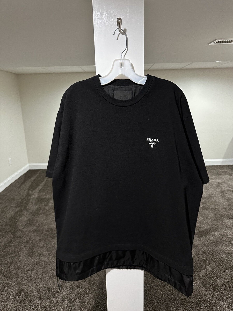 Prada Jersey & Re-Nylon Logo Black T-Shirt | eBay Prada Jersey & Re-Nylon Logo Black T-Shirt | eBay