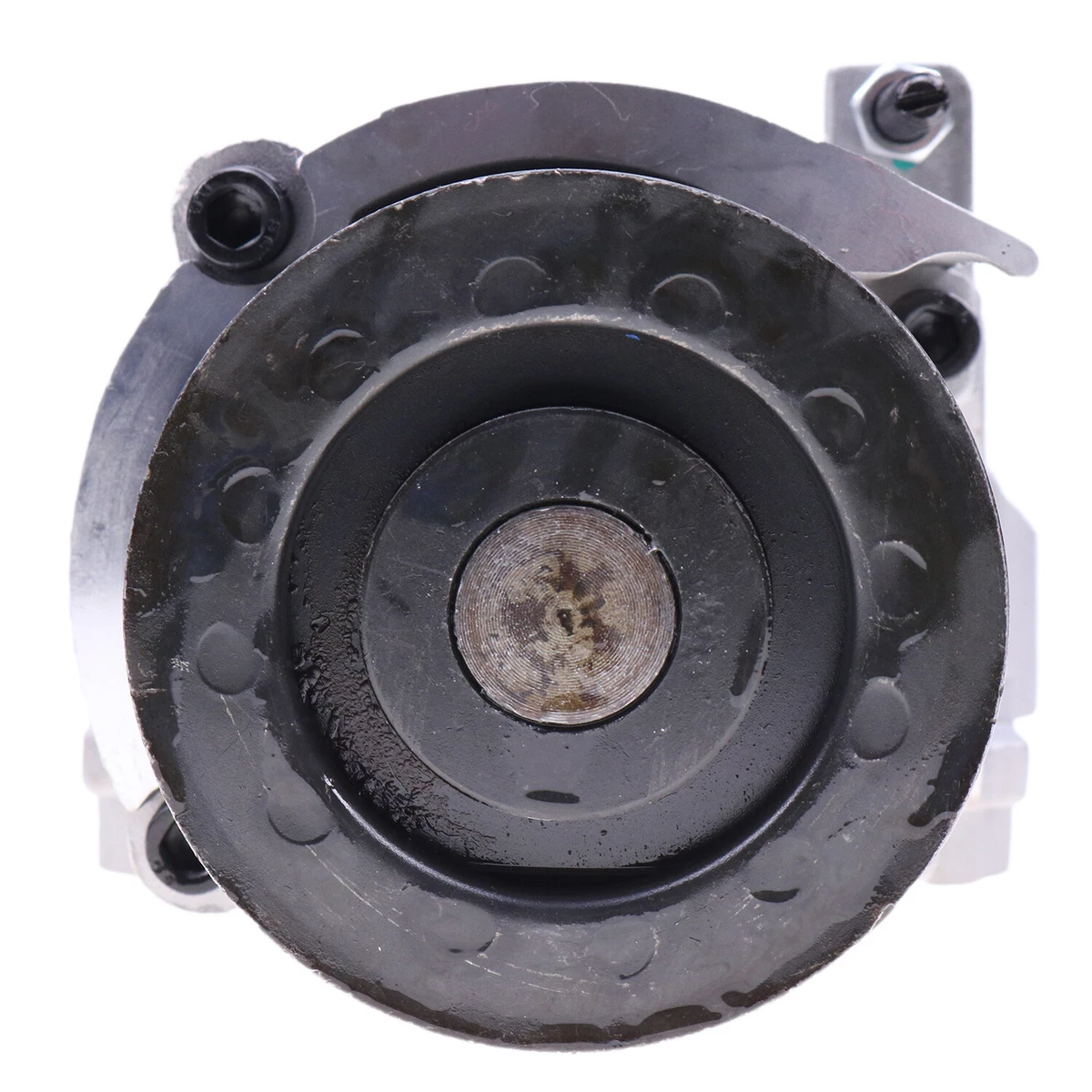 Oil Pump 6669530 For Bobcat 863 864 873 A220 A300 S250 T200 Deutz