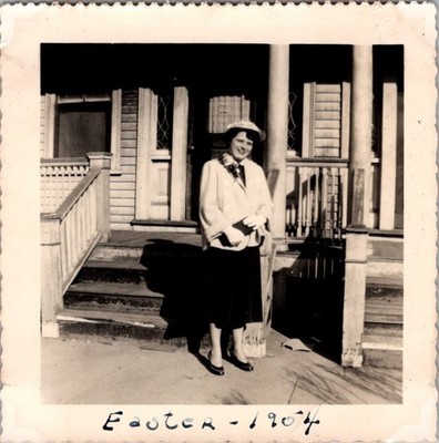 Vtg 1964 Easter Photo Woman Hat Gloves Dress Porch Snapshot Original Deckled