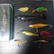 Tsuneyoshi Issei Hard Lure Set with Case - Used, Fishing Tackle, Outdoor Gear