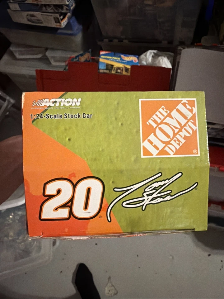 Acción Tony Stewart #20 Depot Shrek 2 Monte Carlo Diecast 1:24 NASCAR 2004 D6 Foto 4 de 4