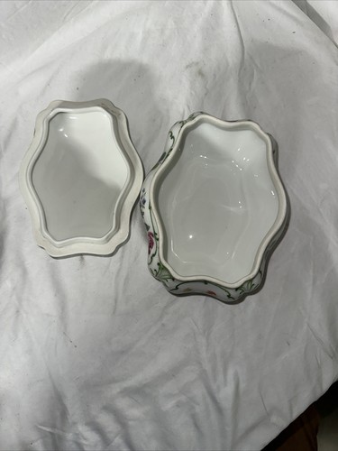 Antique Porcelain French Candy Dish With Lid - Large Hand-painted Bonbonier - Picture 7 of 7