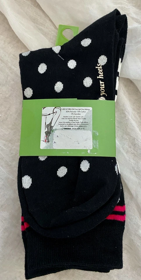 Nuevo con etiquetas Paquete de 3 calcetines Kate Spade Hello Crew negros blancos grises guiño lunares conjunto de 3 Foto 2 de 3
