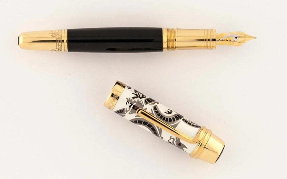 Montblanc pavarotti online fountain pen