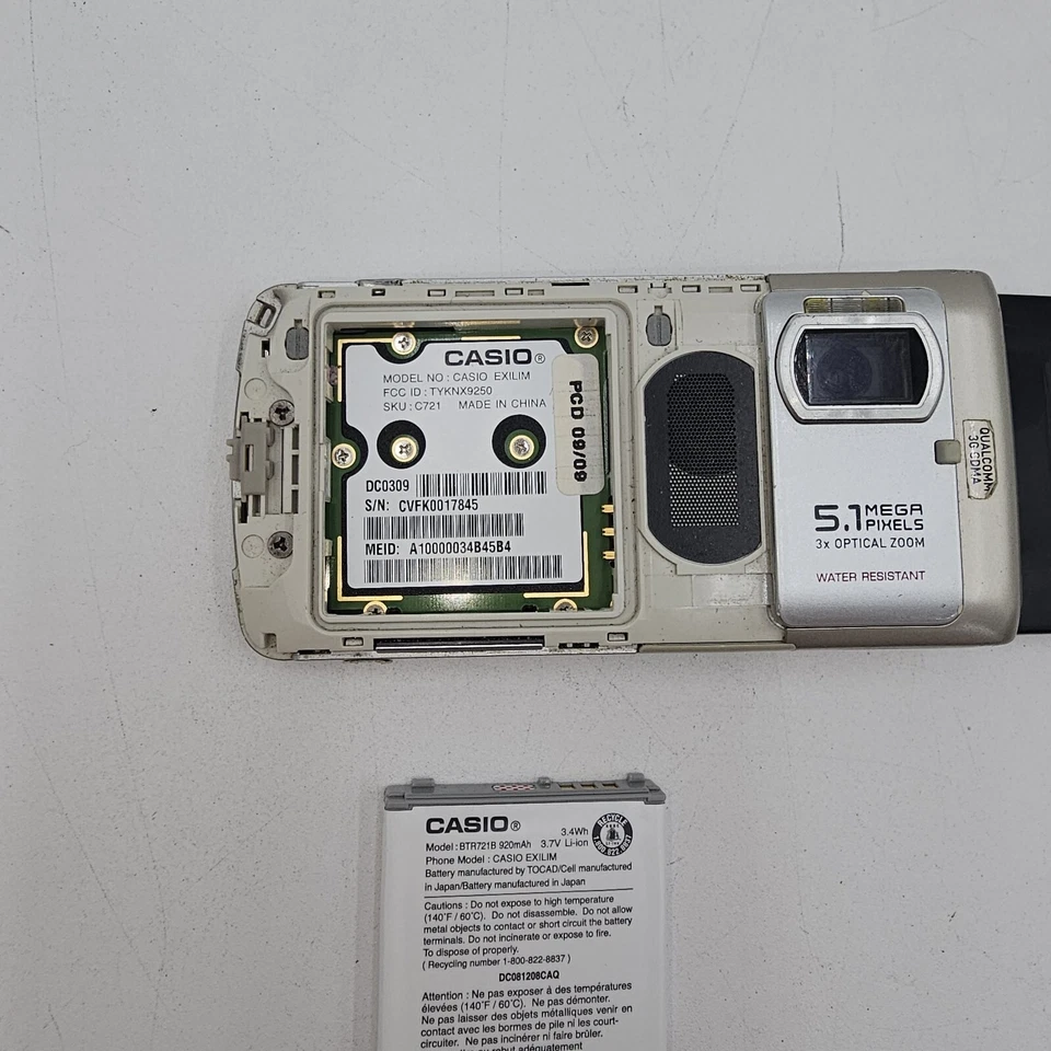 *RARE* Casio Exilim Flip Phone Digital Camera Phone C721 Tested Read Description - Image 3 of 4