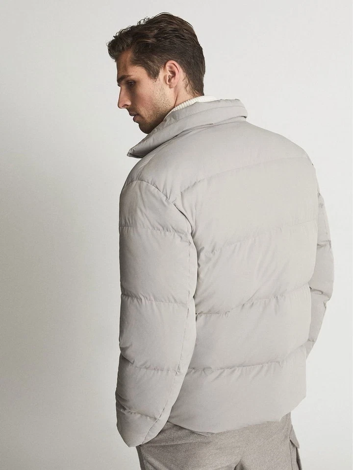 Reiss Ryder Puffer Jacket hooded short puffer New with Tags Size: Small RRP£298 - Image 2 of 4