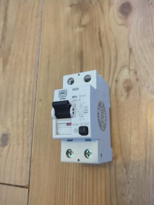 MK RCD 5780S 80 Amp 30mA zweipolig 80 A Sentry getestet, SCHNELLER VERSAND 