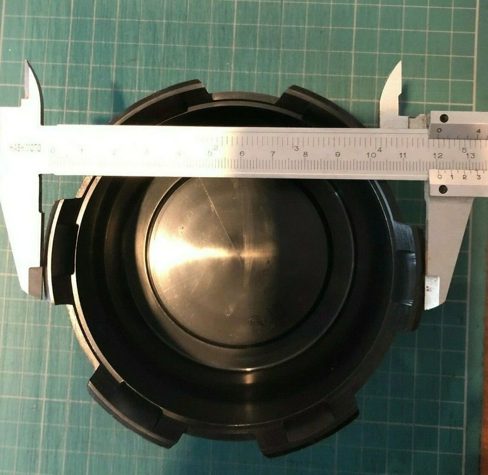 NISSAN NAVARA D21 D22 PATHFINDER CARROCERÍA DURA FRONTERA TAPACUBOS CENTRAL RUEDA BIG-M TD Foto 3 de 4