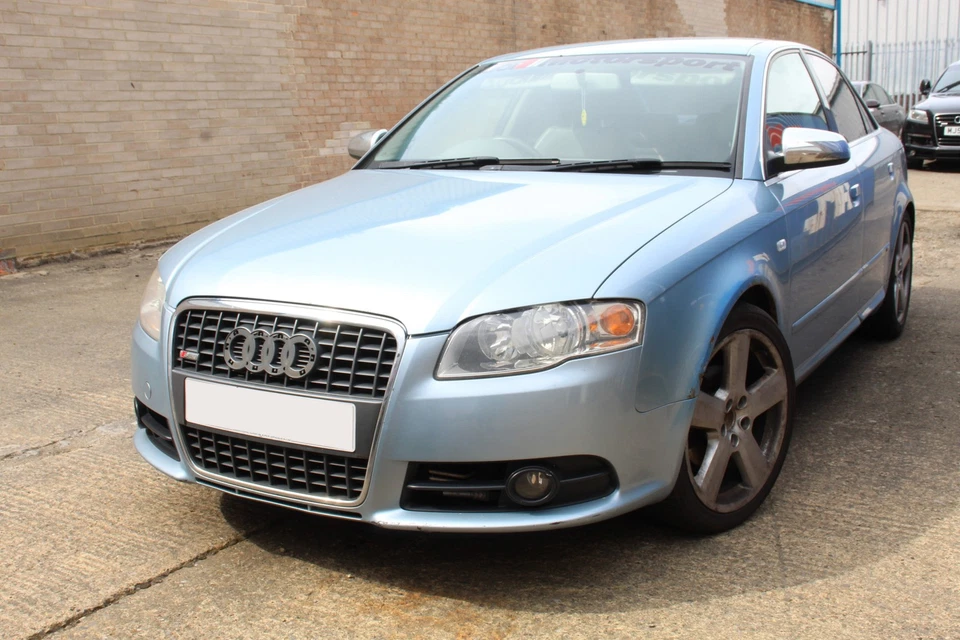 Carcasa de filtro de aceite diésel VW Passat B6 1.9 TDi y enfriador de aceite 045115389G Foto 3 de 4