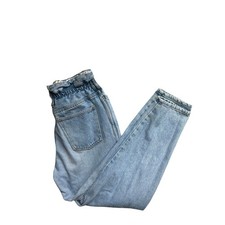 Vintage 90s High-Waisted Light Wash Jeans   Size 6