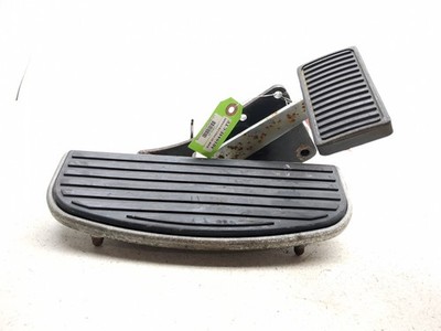 99-06 Kawasaki Vulcan 800 Drifter VN800E Front Right Floorboard Floor Board