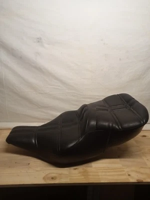 Harley Davidson Electra Glide 1983 FLHT selle - Photo 1/4