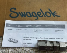 Swagelok SS-810-61 Bulkhead Union 1/2" OD Tube 316 Stainless Steel Fitting New
