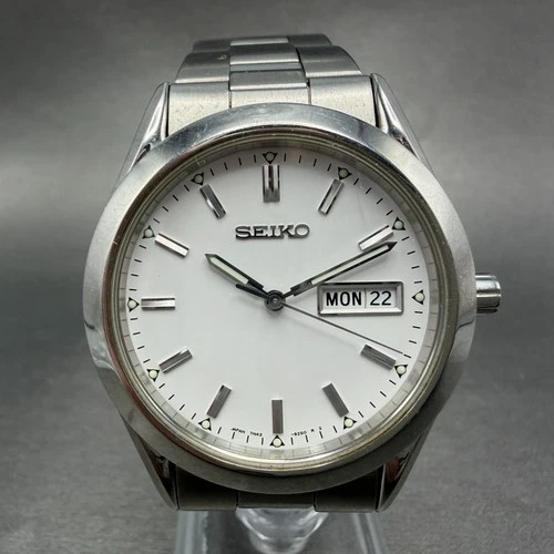 Seiko Watch Men 37mm White Dial Silver Tone Daydate Round 7N43-9080 New Battery