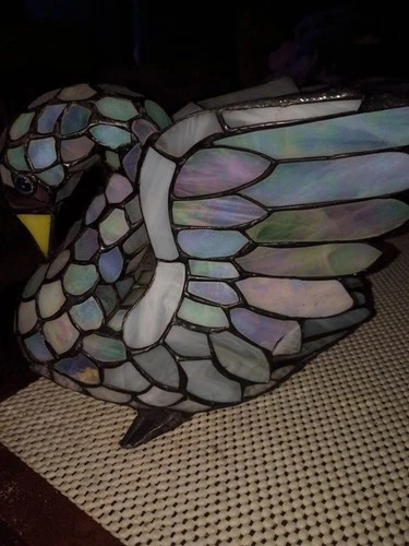 Vintage Tiffany Style White Stained Iridescent Glass Swan Accent Lamp