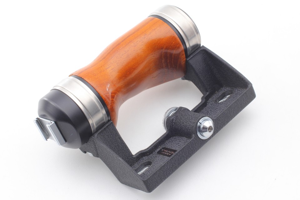 Poignées Bois Pentax 6x7 – CherryWood Et Rosewood – Format Moyen GAD3D