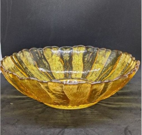 Vintage Amber Pressed Glass Bowl Large Centerpiece Heavy Glass Indiana Glass - Picture 2 of 3
