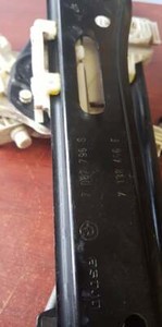 BMW 1 E87 120 i Fensterheber Tür vorne rechts 7067796