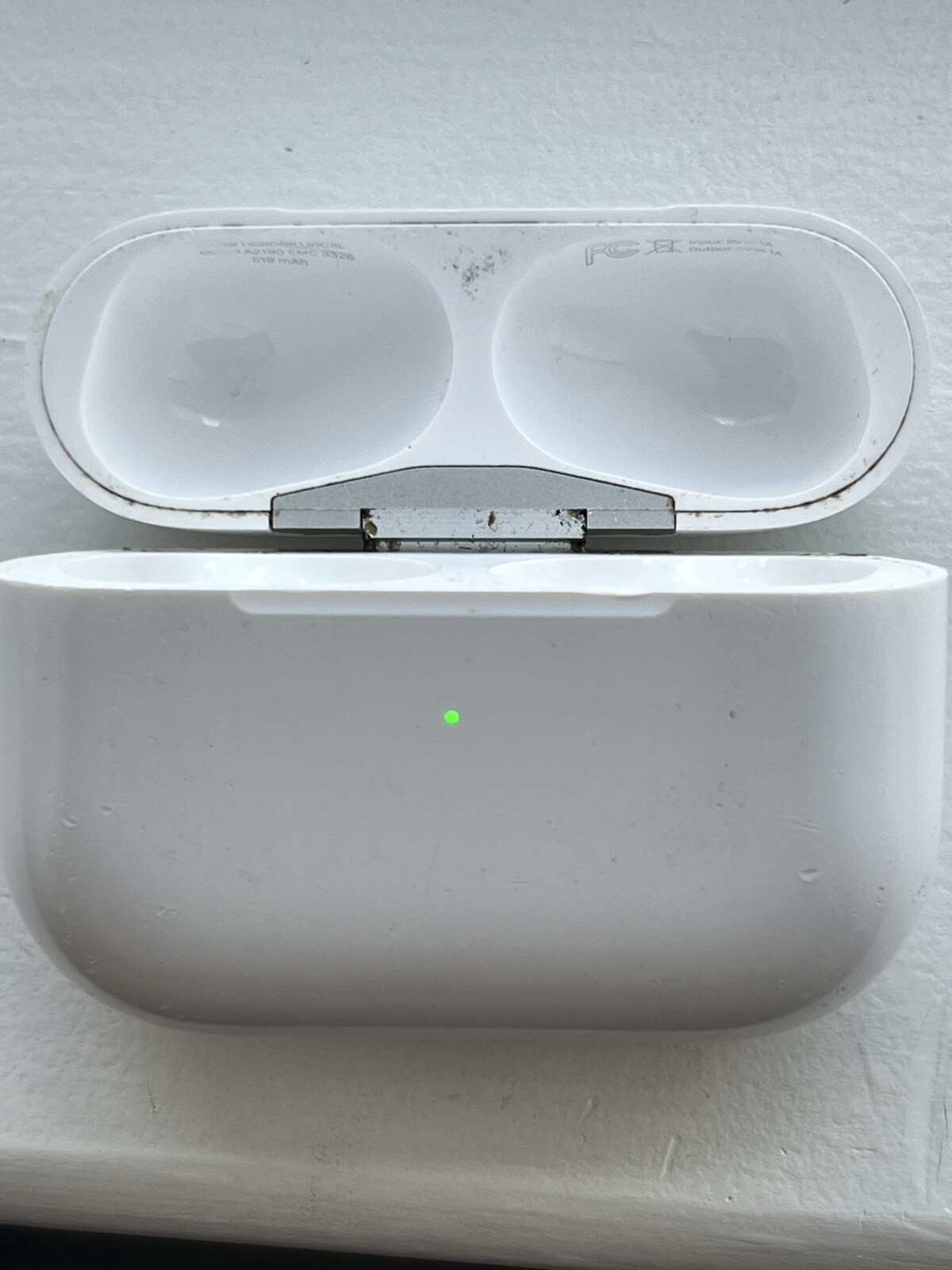 Original AirPods Pro A2190 Charging Case MWP22AM/A Replacement-image