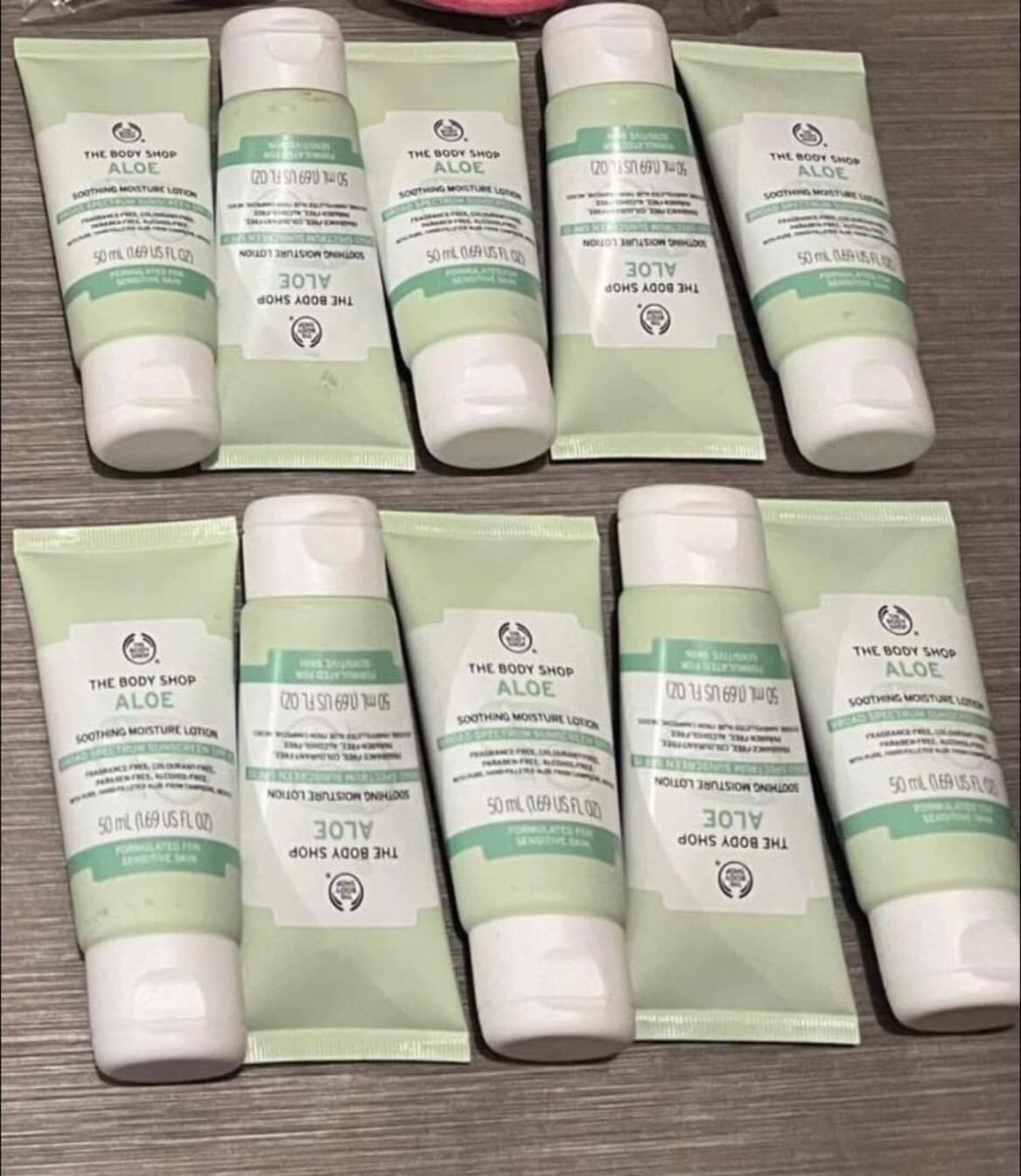 The Body Shop Aloe Soothing Moisture Lotion SPF 15 X1 For 10