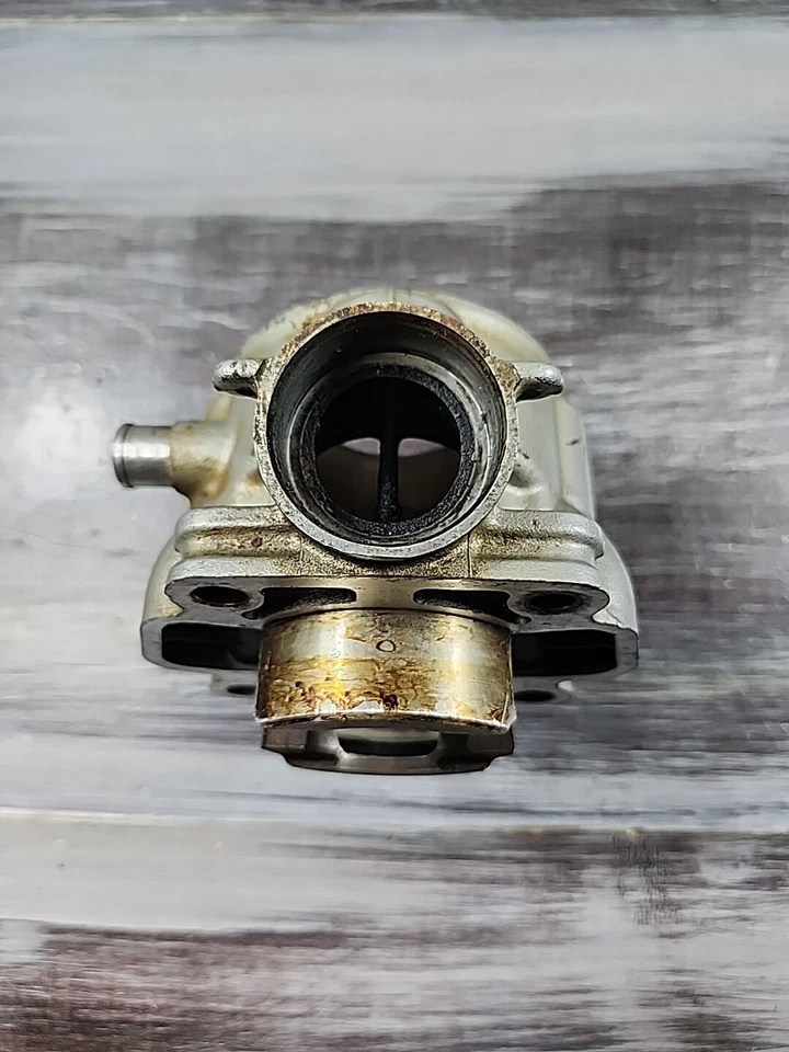 Kawasaki KX65 KX 65 2002-2022 cilindros 11005-1973 núcleo necesita reparación Foto 4 de 4