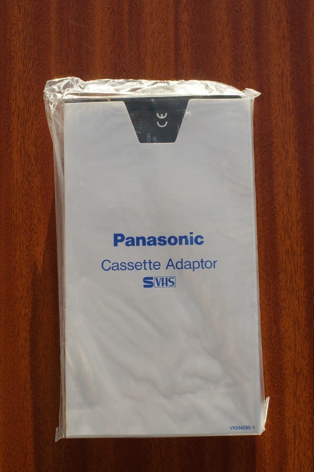 Panasonic Vhs-C A VHS Convertidor - Play Old Grabadora Cintas Través De Su Vídeo - Imagen 4 de 4