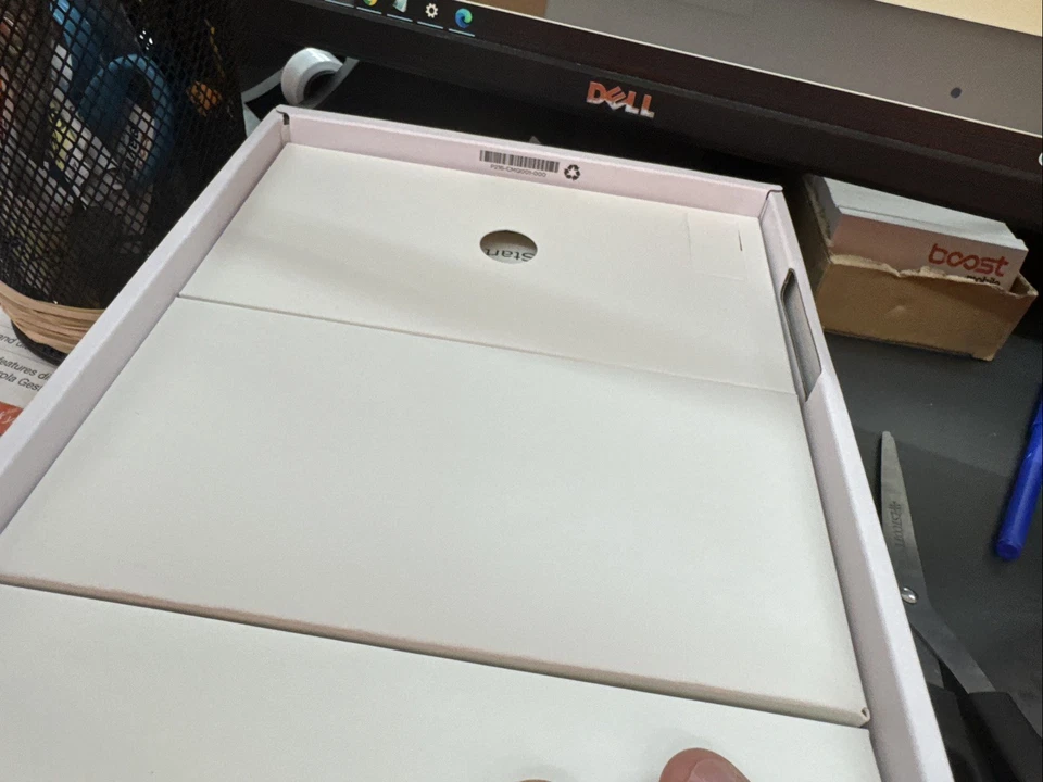 Tablet Celero 5G Tab | 128 GB | Cloud Silver | Pantalla de 10,9 pulgadas | 7500 mah Foto 3 de 4