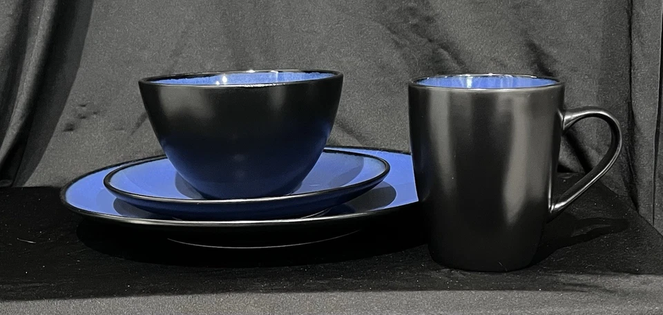 Gibson Home Soho Lounge Dinnerware Set - 16 Pieces, Blue & Black - Image 2 of 4