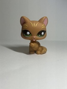 Littlest Pet Shop LPS #1188 CUTE Tan Cat Kitty Licking Front Paw 2008 Green Eyes