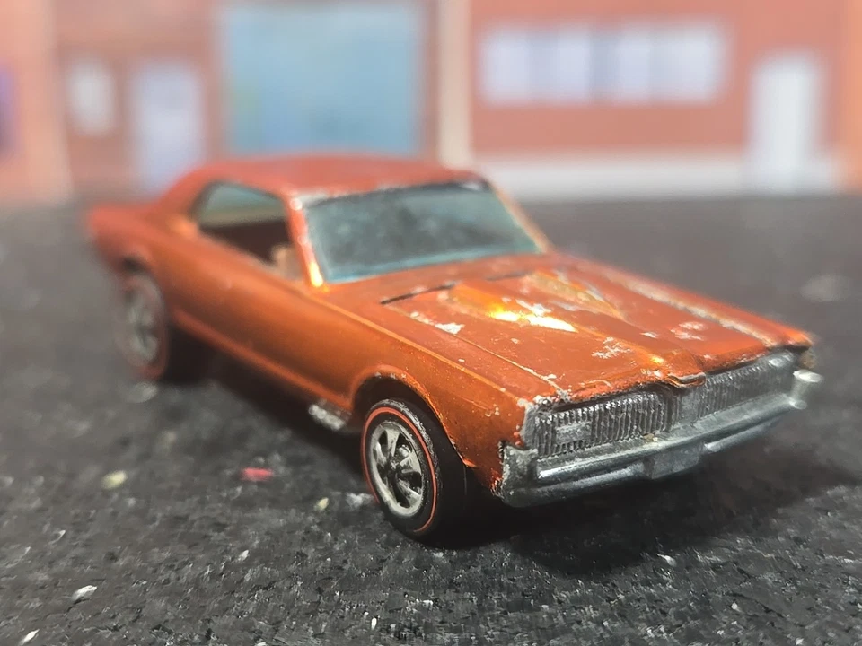 Hot Wheels redline Custom Cougar. nice straight roller - Image 2 of 4