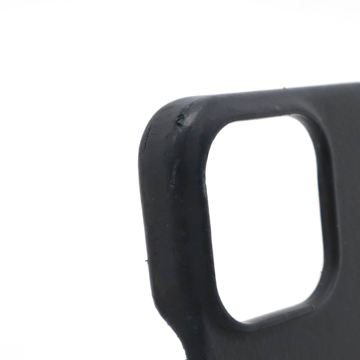 LOUIS VUITTON iPhone 15 Pro Max Bumper iPhone Case Monogram LOUIS VUITTON iPhone 15 Pro Max Bumper iPhone Case Monogram