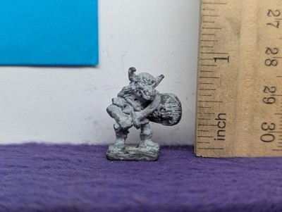 Heritage 1240B-1 Goblins w. Sword Metal Miniature Fantasy