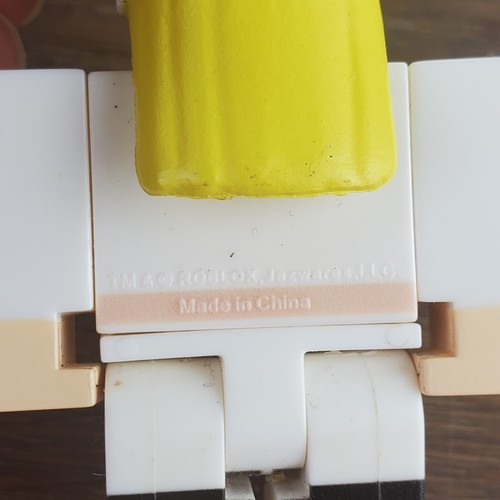 3.25in Roblox Minifigure people Jazwares - Picture 3 of 3