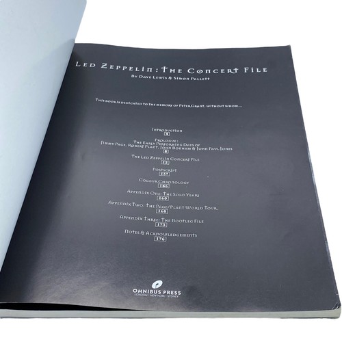 Led Zeppelin: The Concert File by Pallett, Simon Paperback Book 1997 - Picture 5 of 6
