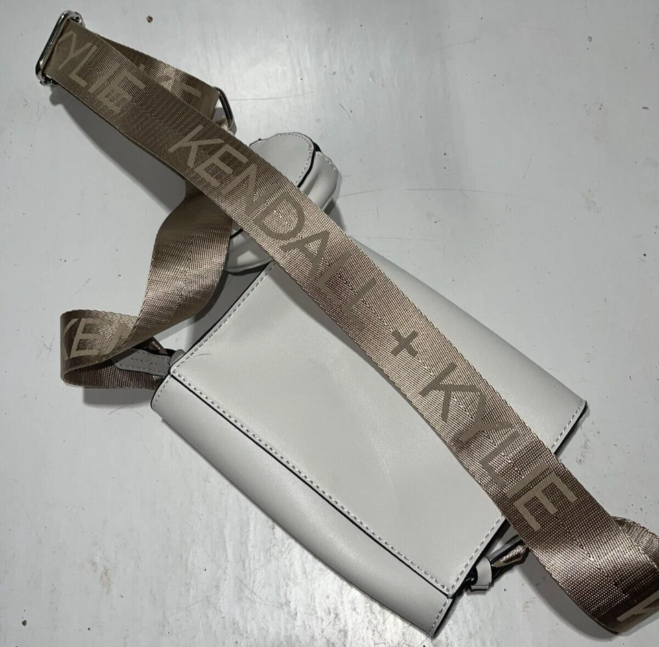 KENDALL + KYLIE Genuine White Leather Snap Button Crossbody Shoulder Bag Purse - Image 4 of 4