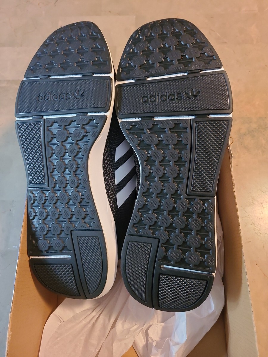 ADIDAS SWIFT RUN 22 BLACK GREY WHITE SHOES GZ3496 MENS US 10  display picture 1
