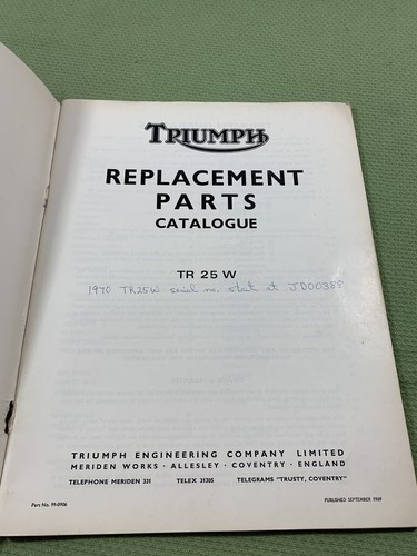 1970 triumph replacement Parts Catalogue TR 25 W Trophy 250, - Picture 2 of 10