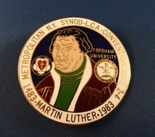 Lapel Pin: Metropolitan NY SYNOD-LCA Convention 1983 - cloisonne