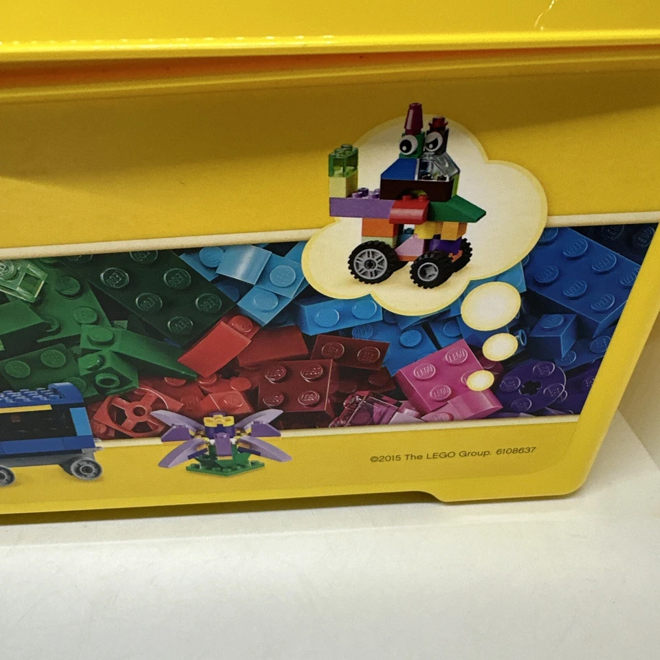 New! Lego Classic Lego Medium Creative Brick Box 484 PCS Set 10696 - Image 4 of 4