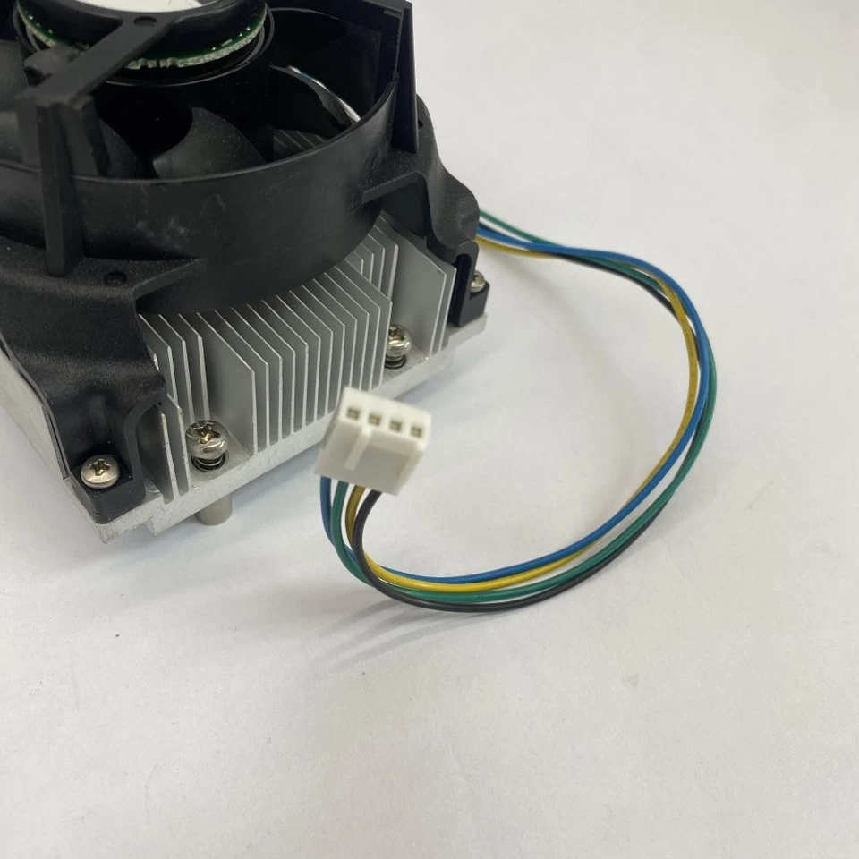 Intel D98510-001 Socket LGA771 CPU Cooler / Heatsink + Fan – Genuine Stock Part - Image 4 of 4