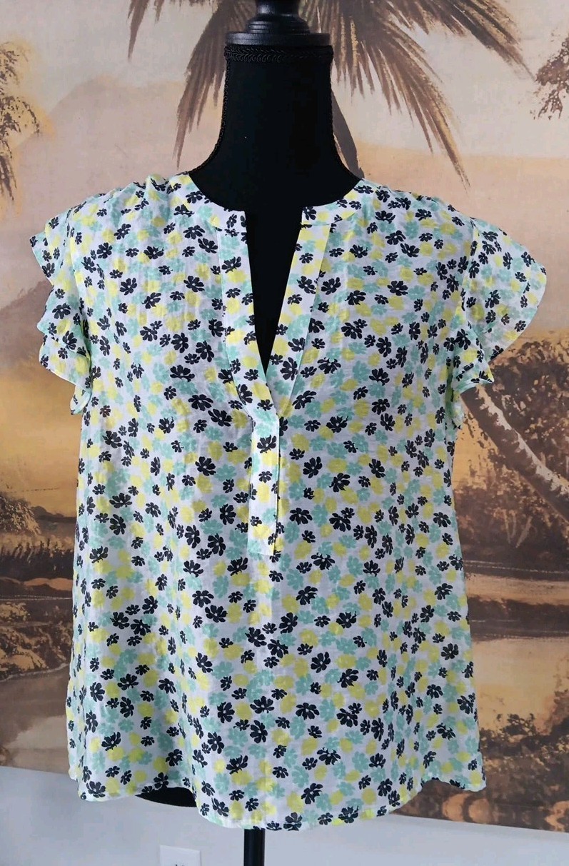 Flutter Sleeve, Ditsy Floral Top, Large, Yellow/Green/Black, On 34th, Split Neck