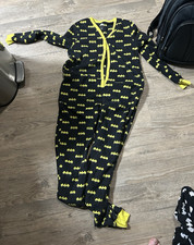 Pajama Collection: Batman and Yoshi